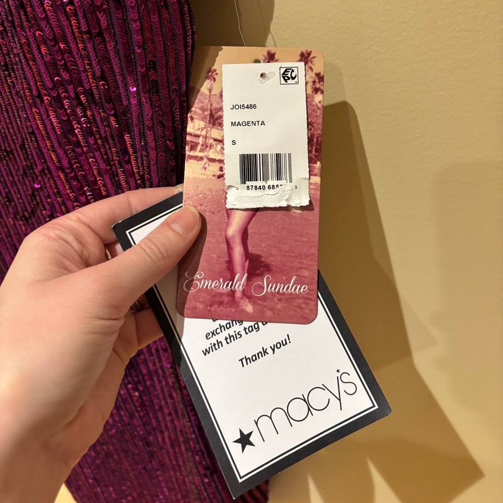 Emerald Sundae Fuchsia Sequin Dress - Picture 4 of 4